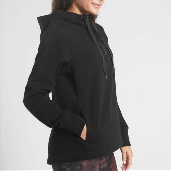 ATHLETA black hooded quarter zip sweatshirt - Picture 10 of 10